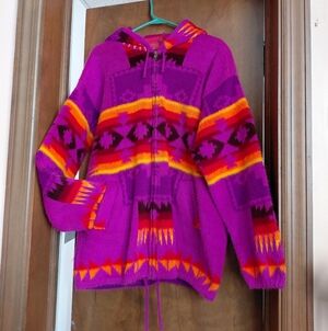 Vibrant Aztec Pattern Ecuadorian Wool Sweater, Handmade Unisex Large, Full Zip